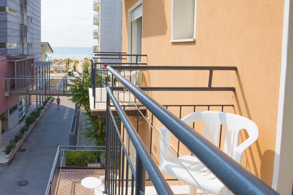 Pensione Villa Joli Lido di Jesolo Ngoại thất bức ảnh