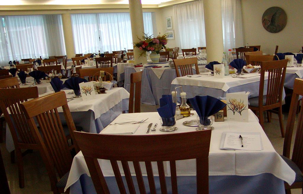 Pensione Villa Joli Lido di Jesolo Ngoại thất bức ảnh