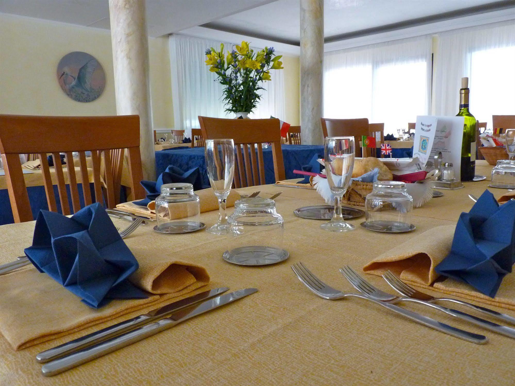 Pensione Villa Joli Lido di Jesolo Ngoại thất bức ảnh